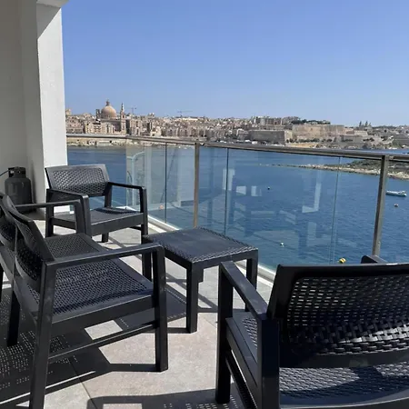 شقة Seafront Seaview Sliema With Valletta Views