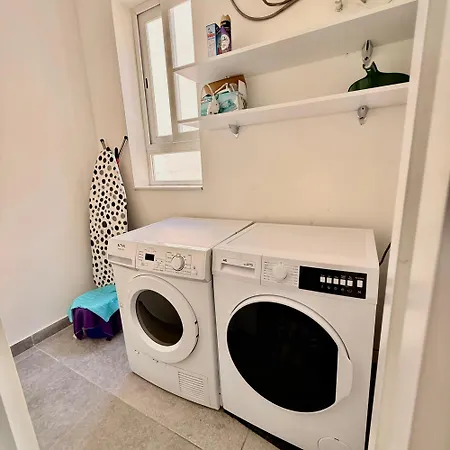 Seaview 9th Floor Sliema With Valletta Views Apartment Gzira