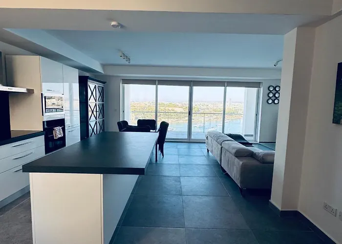 Seaview 9th Floor Sliema With Valletta Views 公寓 Gzira